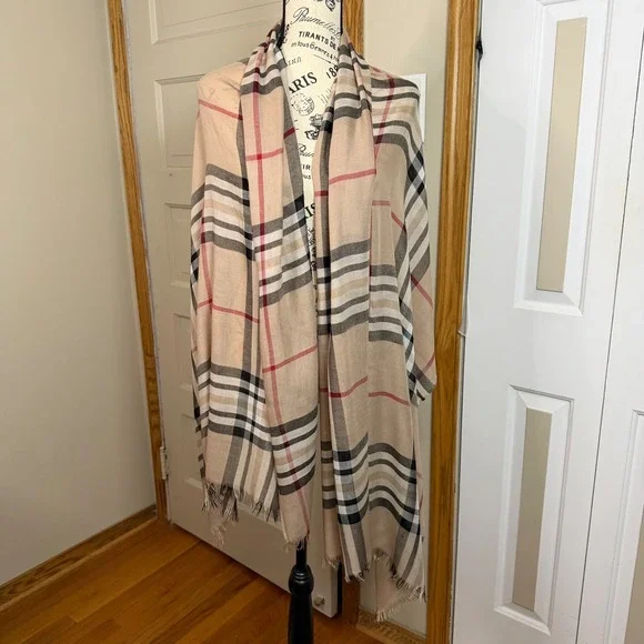 Beige Red Black Plaid Oversized 32"x 80"Scarf/Shawl Fringe Wrap Preppy V. FRASS - Picture 1 of 8